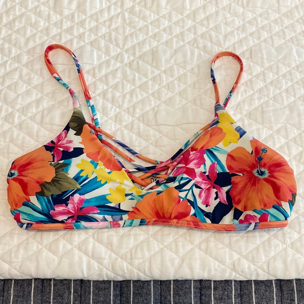 Hollister size small Bathing Suit Top